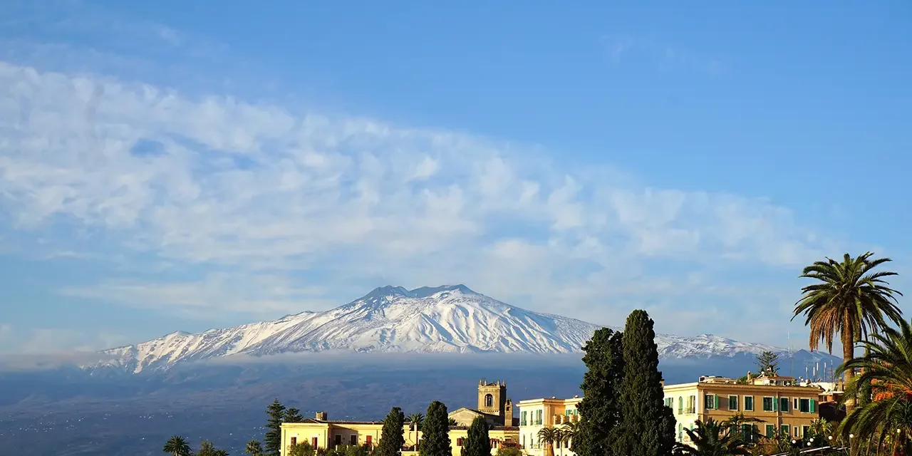 https://www.mfrreisen.de/wp-content/uploads/2022/12/17_etna-panorama_pixabay_MIT-1280x640.webp